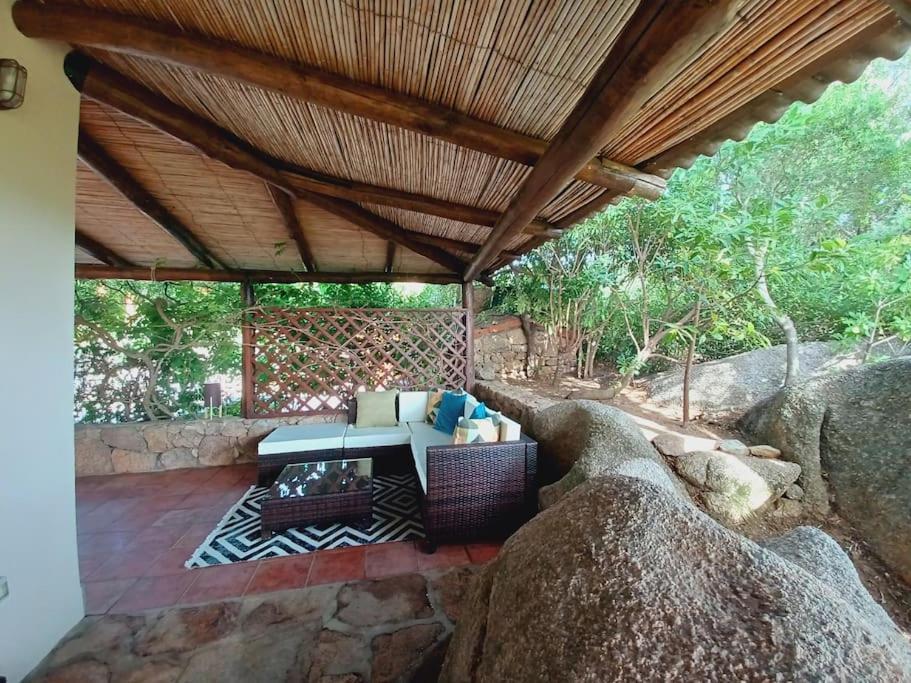 Suite Mirialveda San Pantaleo Esterno foto
