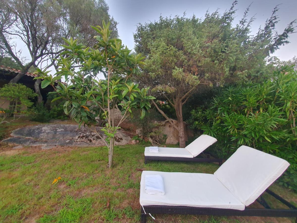 Suite Mirialveda San Pantaleo Esterno foto